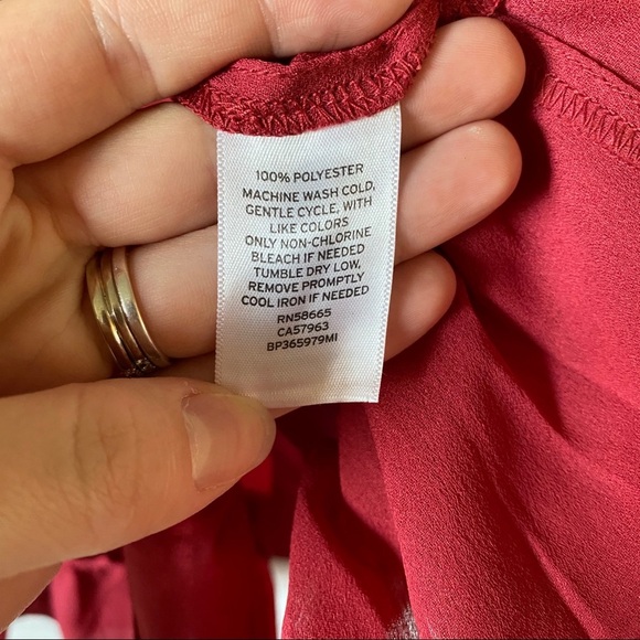 Sun & Shadow Off The Shoulder Blouse Pink Sz Small - Picture 6 of 7